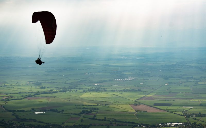 Paragliding 1